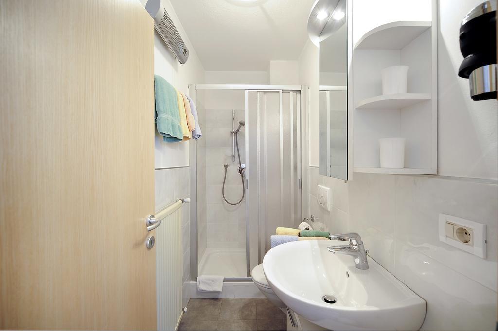 Haus Rosengarten Tirolo Habitación foto